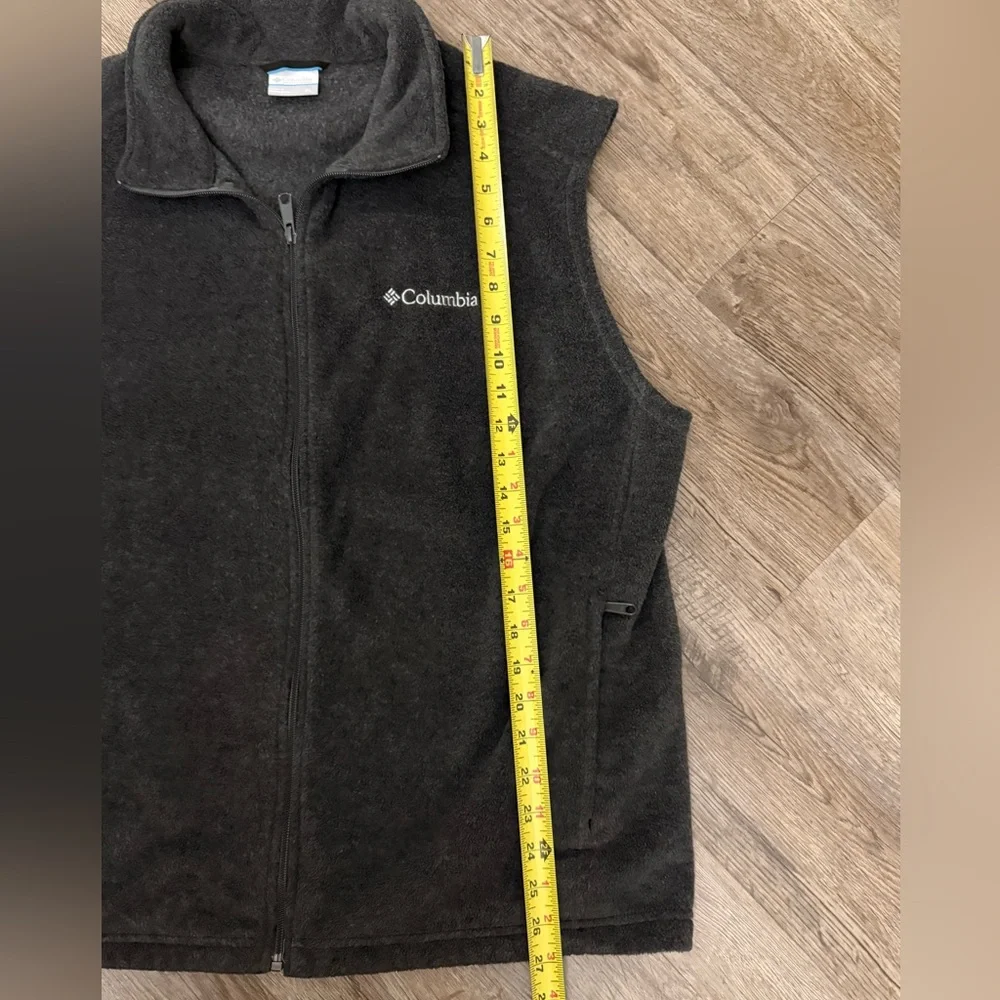 Columbia • Fleece Zip Up Vest